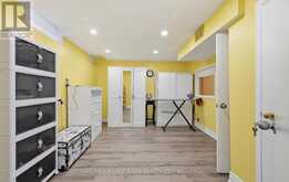 33 RANGELEY DRIVE | Toronto Ontario | Slide Image Thirty-two