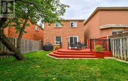 33 RANGELEY DRIVE | Toronto Ontario | Slide Image Forty