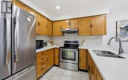 33 RANGELEY DRIVE | Toronto Ontario | Slide Image Nine