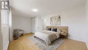 7 - 144 HENDERSON AVENUE | Markham Ontario | Slide Image Seven