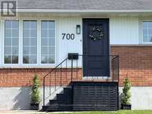 700 UNIVERSITY STREET | Timmins Ontario | Slide Image Two
