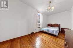 28 GARDEN AVENUE | Toronto Ontario | Slide Image Thirteen