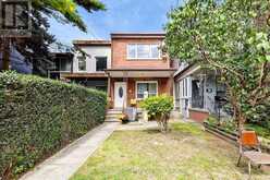 28 GARDEN AVENUE | Toronto Ontario | Slide Image Two