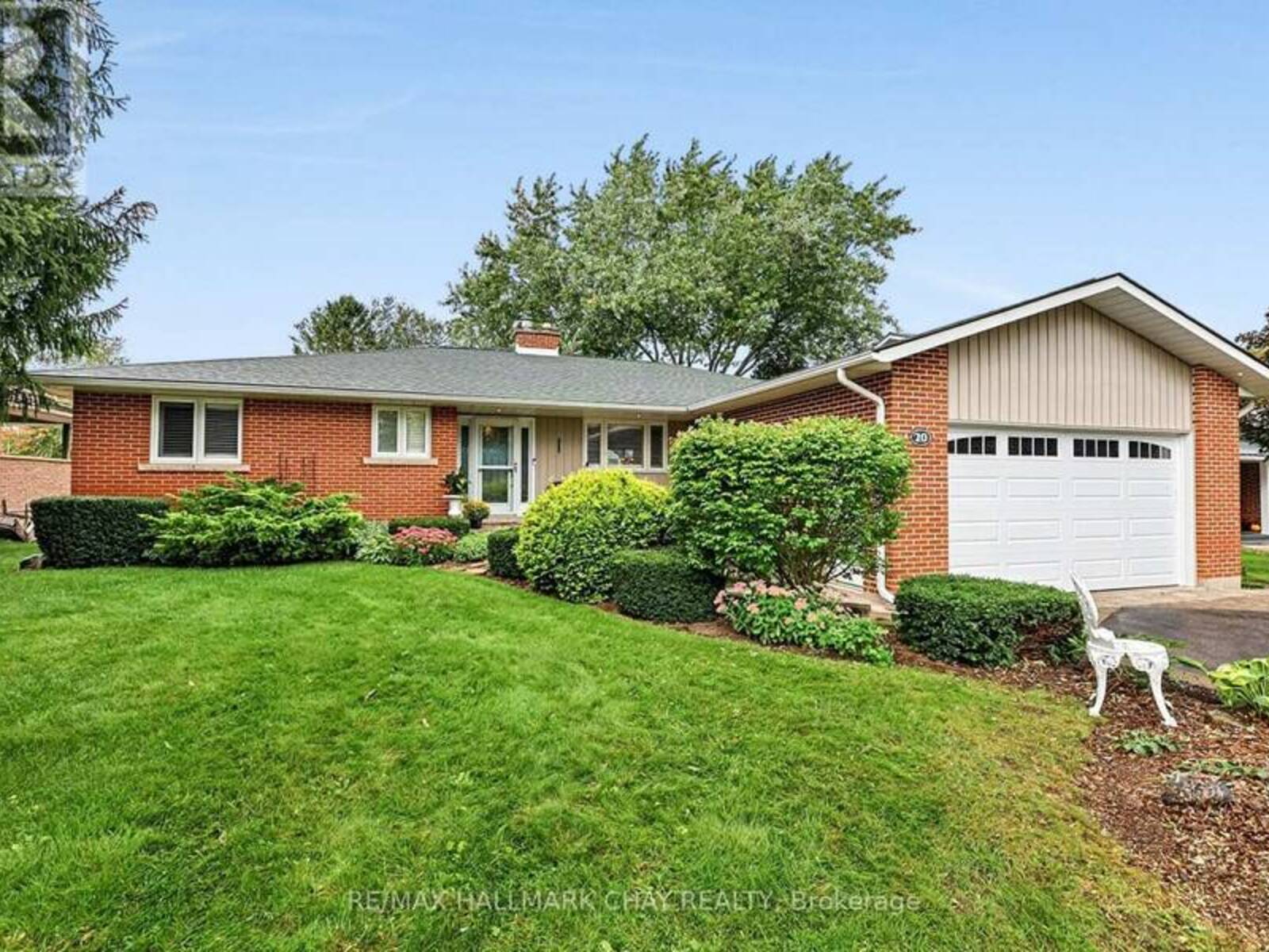 20 RODCLIFF ROAD, New Tecumseth, Ontario L0G 1W0
