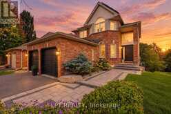 370 SILKEN LAUMANN DRIVE | Newmarket Ontario | Slide Image One