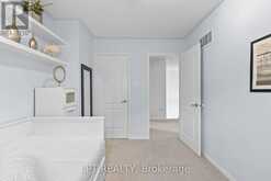 370 SILKEN LAUMANN DRIVE | Newmarket Ontario | Slide Image Thirty-two