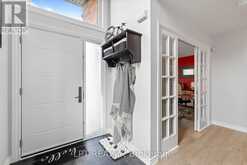 370 SILKEN LAUMANN DRIVE | Newmarket Ontario | Slide Image Five