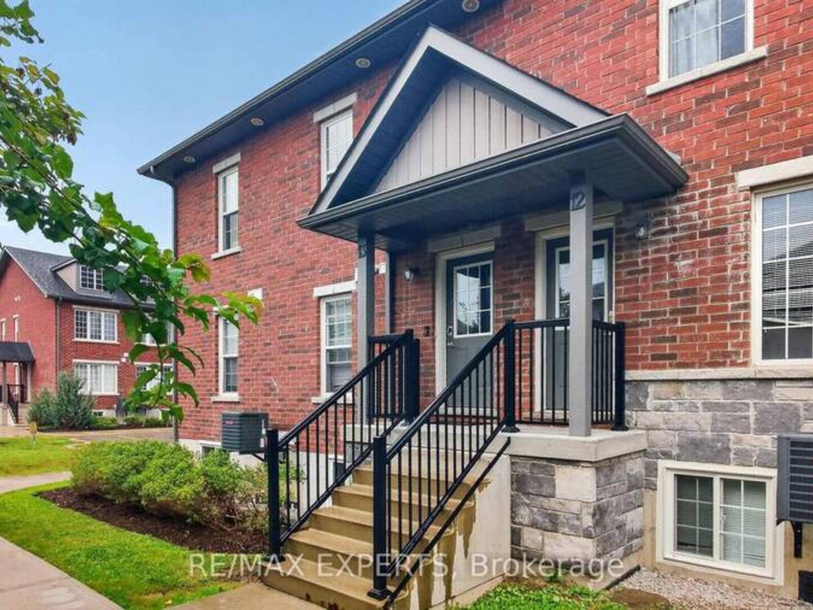 13 - 246 PENETANGUISHENE ROAD, Barrie, Ontario L4M 7C2