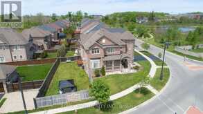 4 BERKWOOD HOLLOW | Brampton Ontario | Slide Image Forty-four