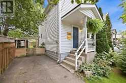 174 BEECH STREET | St. Catharines Ontario | Slide Image Four