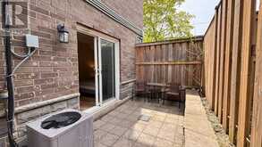 1 - 122 COURTLAND AVENUE E | Kitchener Ontario | Slide Image Twelve