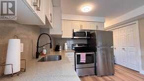 1 - 122 COURTLAND AVENUE E | Kitchener Ontario | Slide Image Six