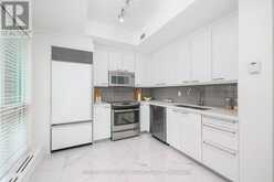 305 - 38 AVENUE ROAD | Toronto Ontario | Slide Image Fifteen