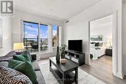 312 - 28 UPTOWN DRIVE | Markham Ontario | Slide Image Four