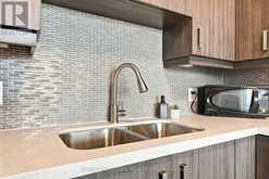 312 - 28 UPTOWN DRIVE | Markham Ontario | Slide Image Nine