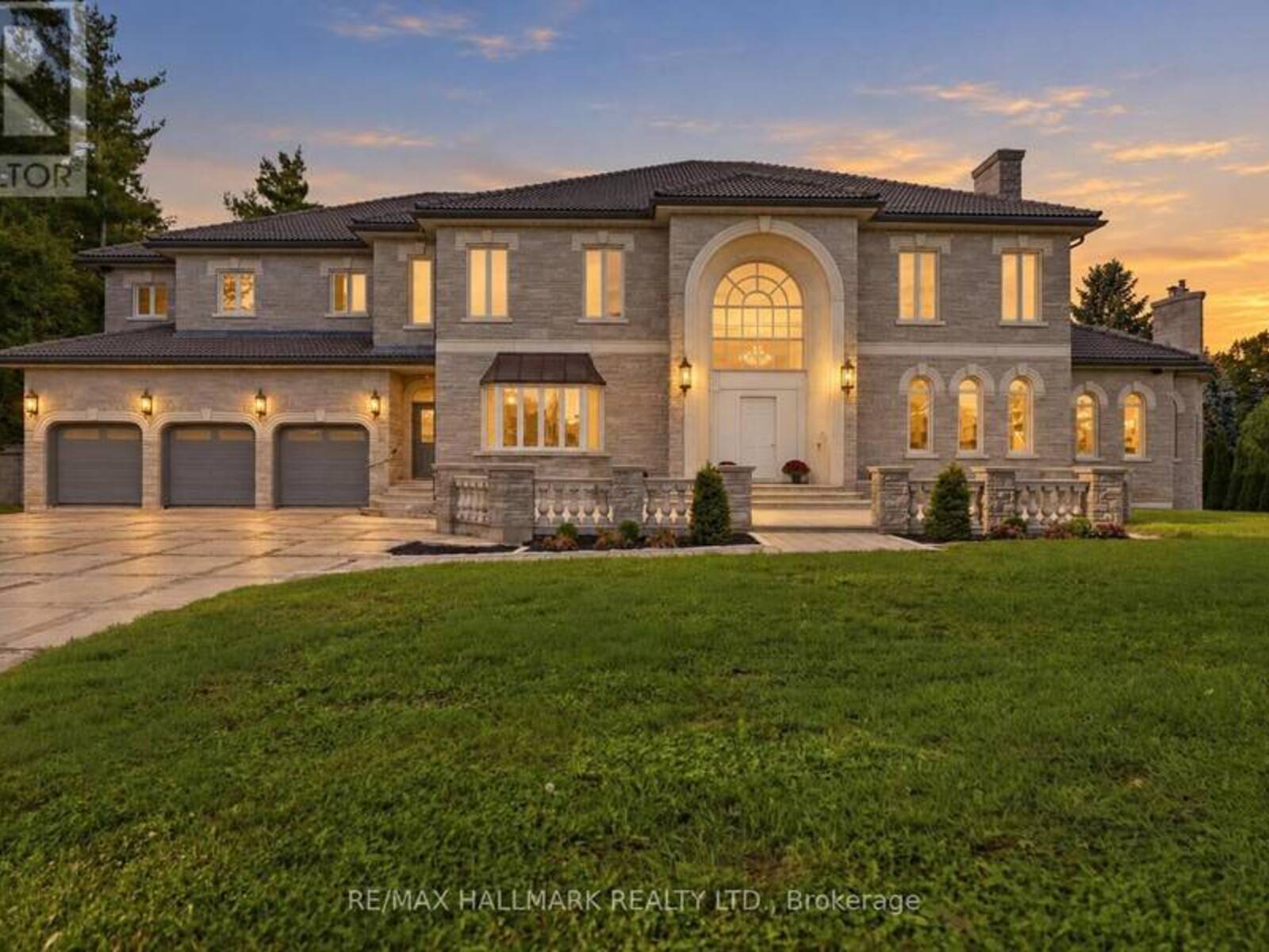 290 TOLLENDAL MILL ROAD, Barrie, Ontario L4N 7S6