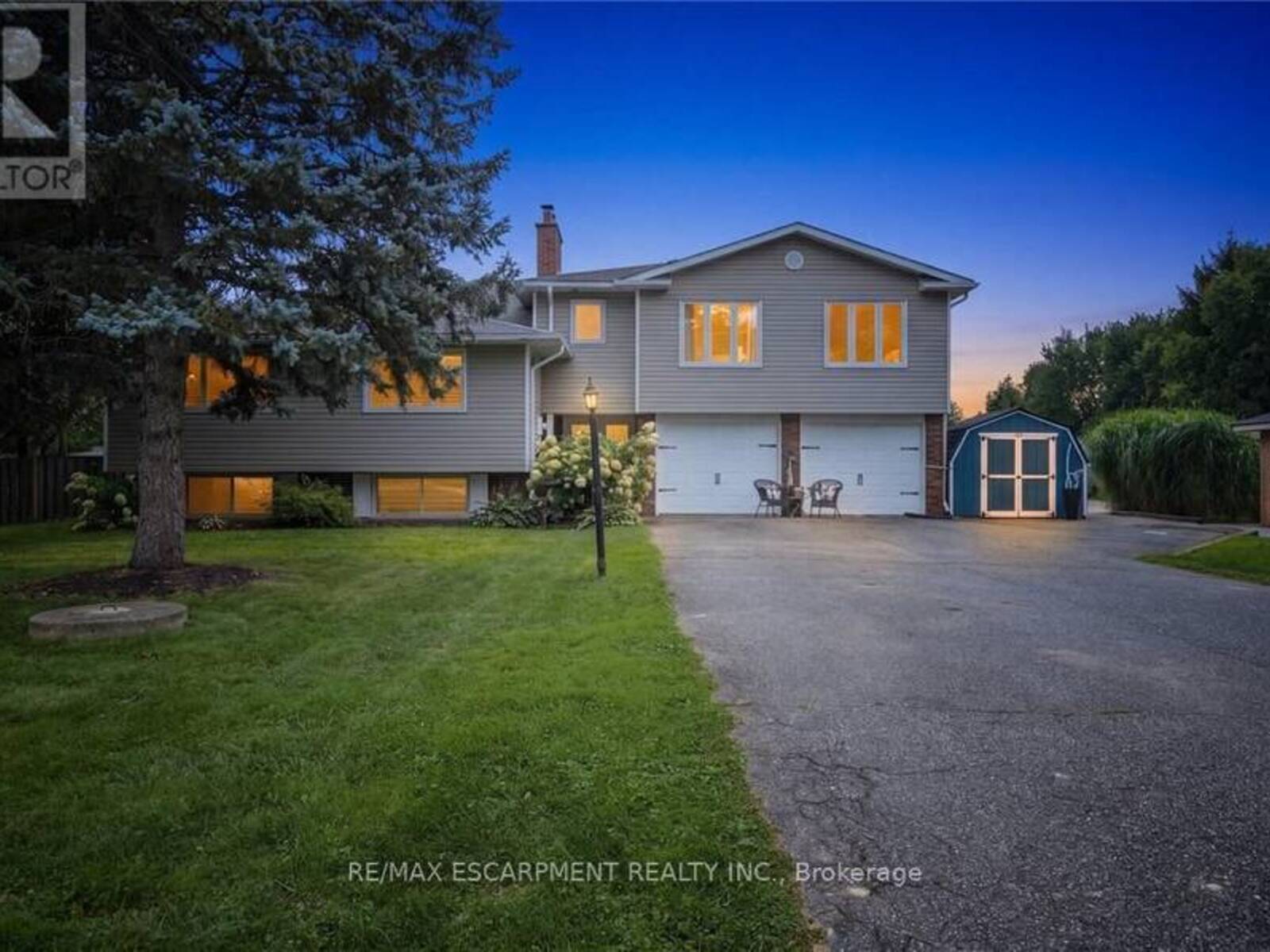 9793 DICKENSON ROAD W, Hamilton, Ontario L0R 1W0