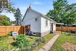 381 DAVID STREET E | Gravenhurst Ontario | Slide Image Twenty-five
