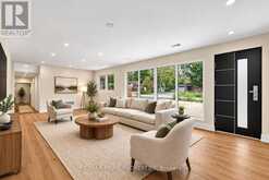 6 MAPLE AVENUE | Georgina Ontario | Slide Image Nine
