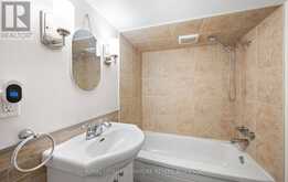 42 SHIELDMARK CRESCENT | Markham Ontario | Slide Image Thirty