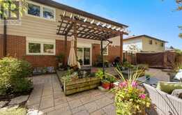 42 SHIELDMARK CRESCENT | Markham Ontario | Slide Image Thirty-seven