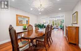 42 SHIELDMARK CRESCENT | Markham Ontario | Slide Image Eight