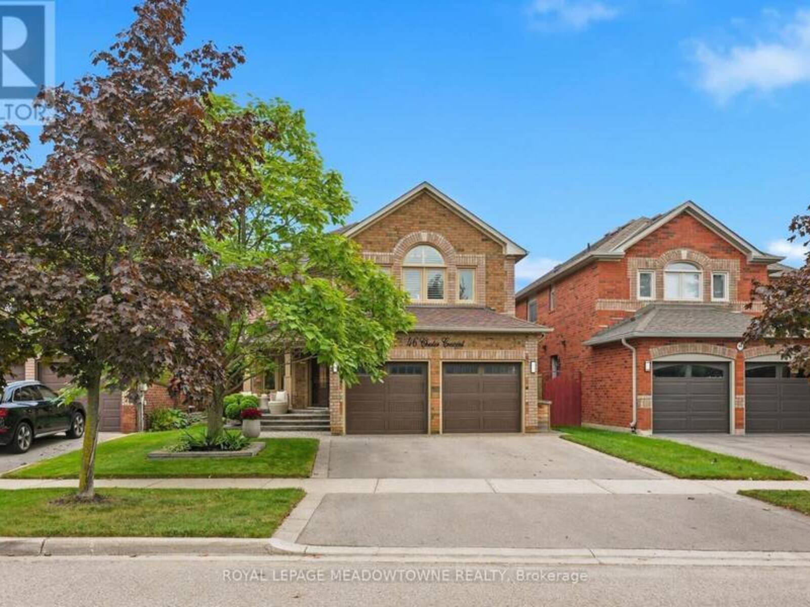 46 CHESTER CRESCENT, Halton Hills, Ontario L7G 5W5