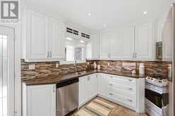 1249 THORPE ROAD | Burlington Ontario | Slide Image Nine