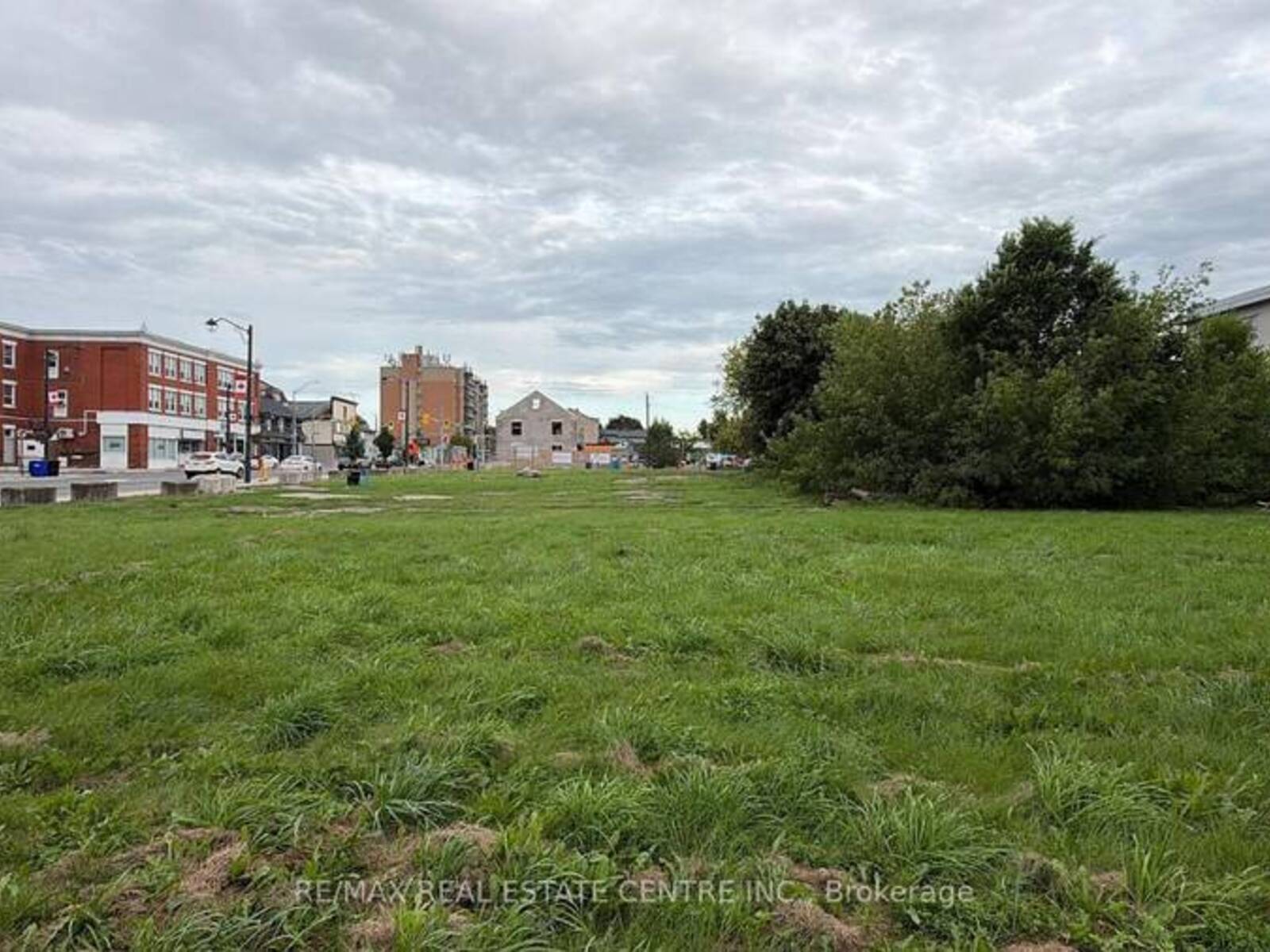 986 & 1030 KING STREET, Cambridge, Ontario N3H 3P3