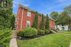 52 CENTRE STREET | Aurora Ontario | Slide Image Three