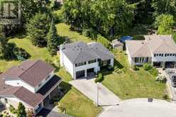 20 OAK COURT | Aurora Ontario | Slide Image Thirty-one