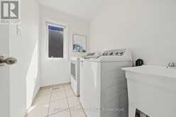 67 TANGO CRESCENT | Newmarket Ontario | Slide Image Thirty-five