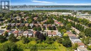 86 TRILLIUM CRESCENT | Barrie Ontario | Slide Image Thirty-four