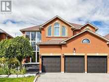 34 LOOKER DRIVE | Barrie Ontario | Slide Image One