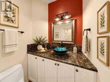 34 LOOKER DRIVE | Barrie Ontario | Slide Image Sixteen