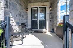 9 CALICO COURT | Halton Hills Ontario | Slide Image Four