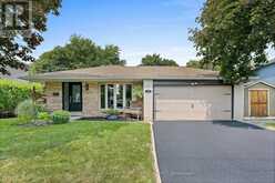 33 FAGAN DRIVE | Halton Hills Ontario | Slide Image One
