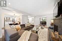 3277 WOODSIDE AVENUE | Burlington Ontario | Slide Image Twelve
