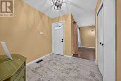 234 AVONDALE BOULEVARD | Brampton Ontario | Slide Image Nine