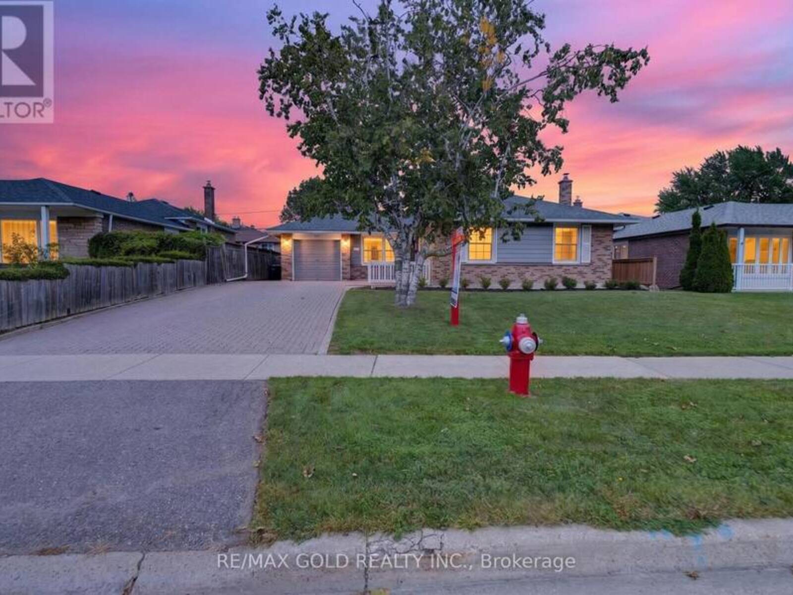 234 AVONDALE BOULEVARD, Brampton, Ontario L6T 1J4