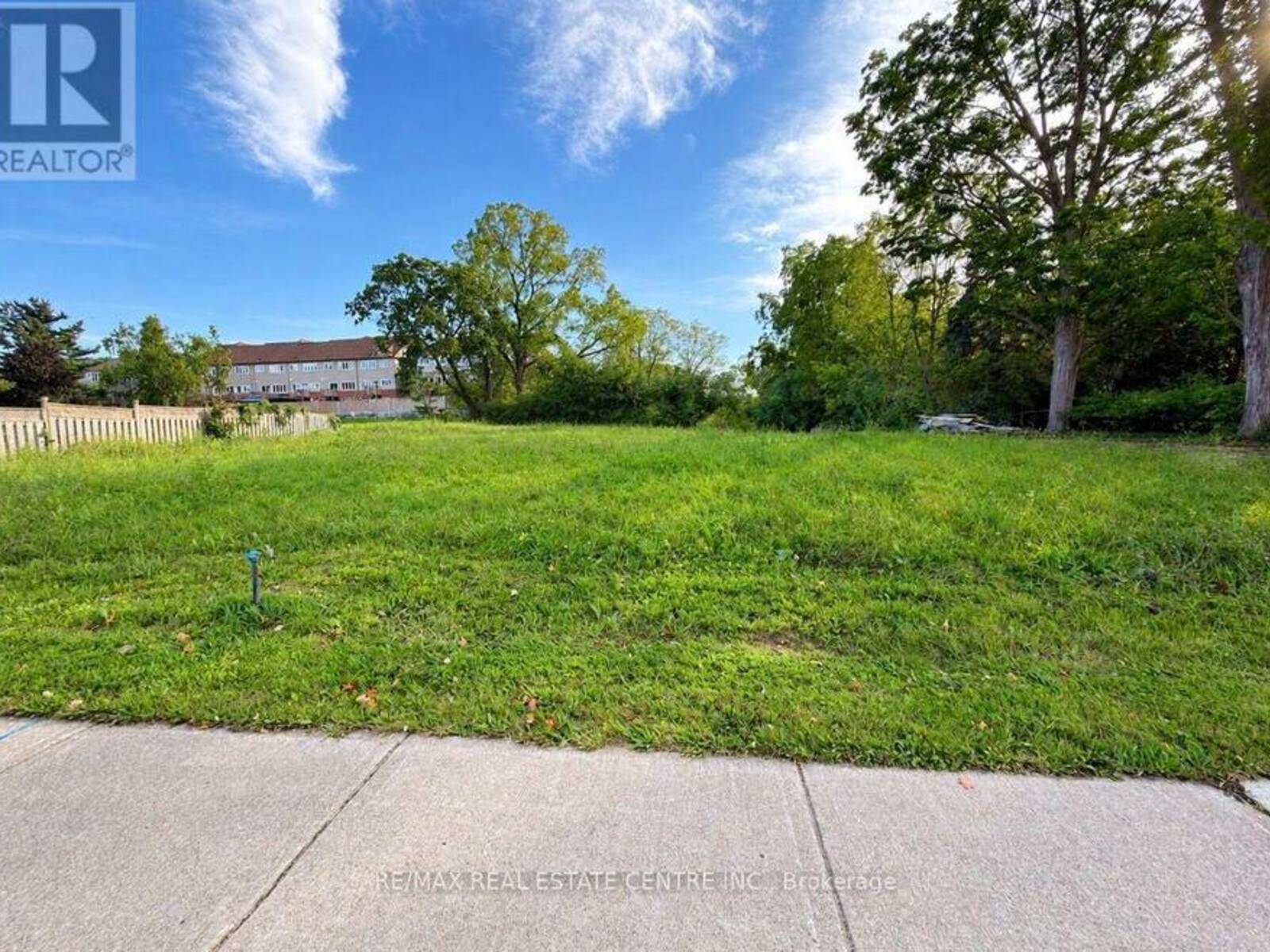 4298 KING STREET, Beamsville, Ontario L0R 1B0