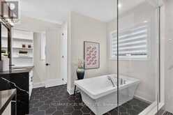 17 CINQUEFOIL STREET | Richmond Hill Ontario | Slide Image Thirty-five