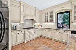 324 OAKRIDGE COURT | Oakville Ontario | Slide Image Twelve