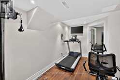 324 OAKRIDGE COURT | Oakville Ontario | Slide Image Forty