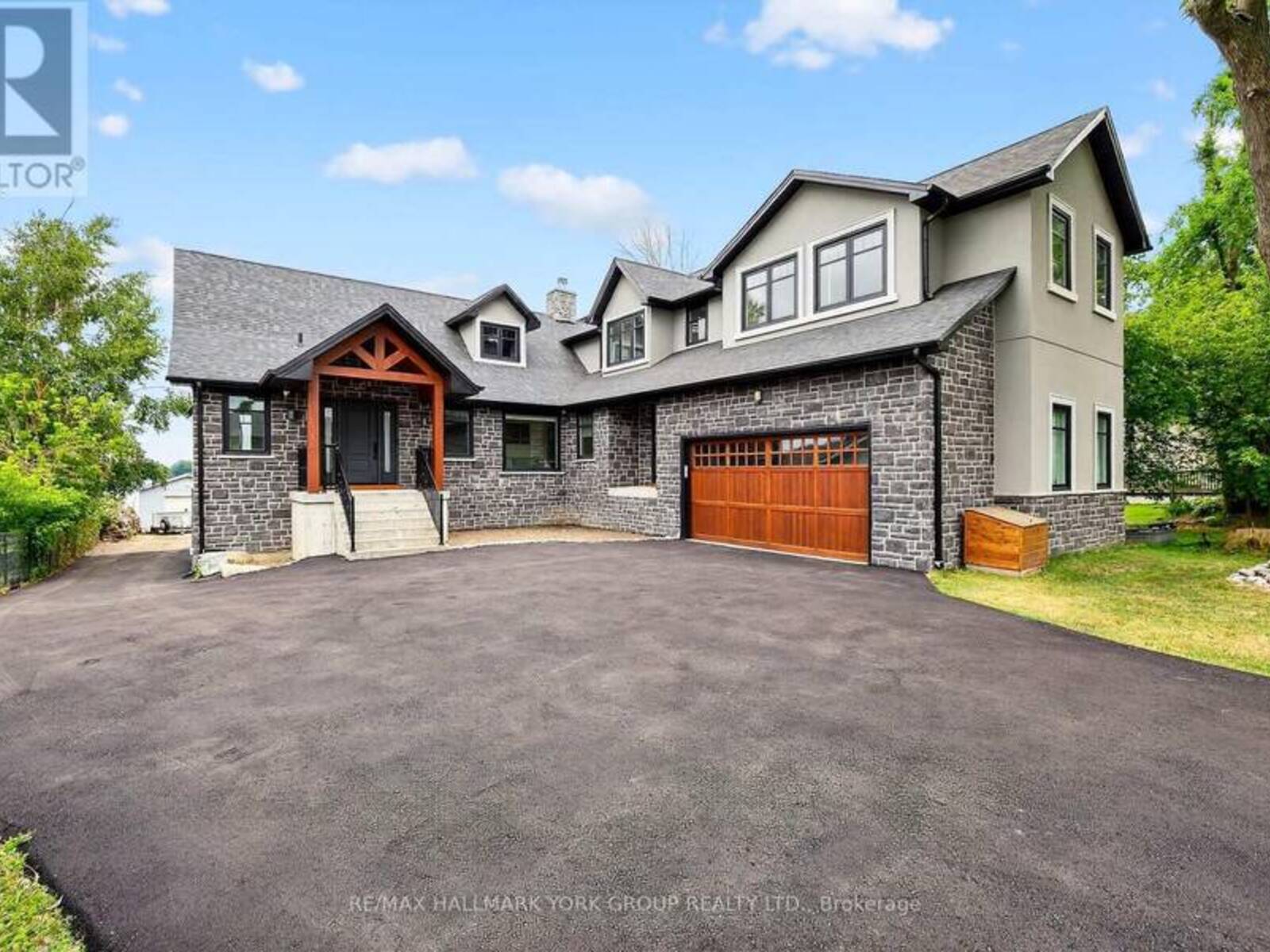 10 GRILLS ROAD, Kawartha Lakes, Ontario K0M 2C0