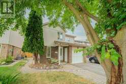 1764 LISTOWELL CRESCENT | Pickering Ontario | Slide Image Four