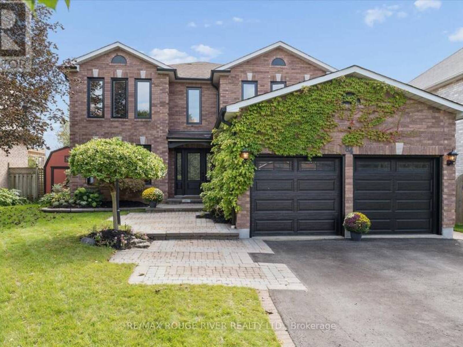 84 BEDELL CRESCENT, Whitby, Ontario L1R 2H8