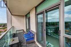 905 - 88 PROMENADE CIRCLE | Vaughan Ontario | Slide Image Twenty