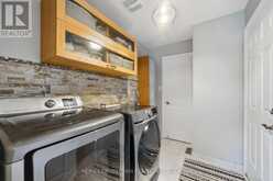 17 COUNSELLOR TERRACE | Barrie Ontario | Slide Image Sixteen