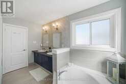 17 COUNSELLOR TERRACE | Barrie Ontario | Slide Image Twenty-one